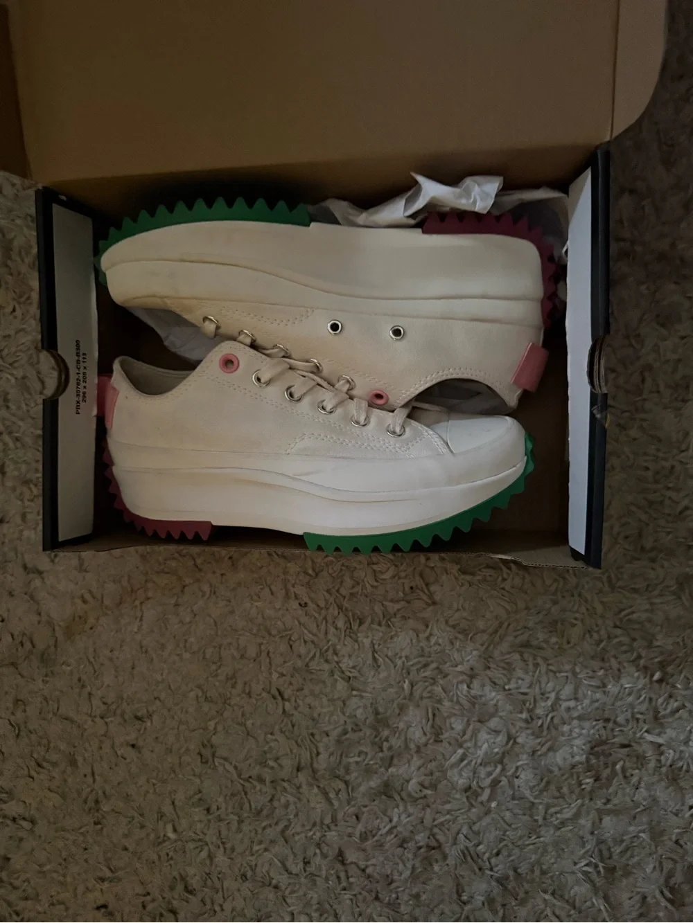 🔥🔥RUN STAR HIKE Cream Platform Sneakers with Green and Pink Sawtooth Soles - Picture 3 of 9